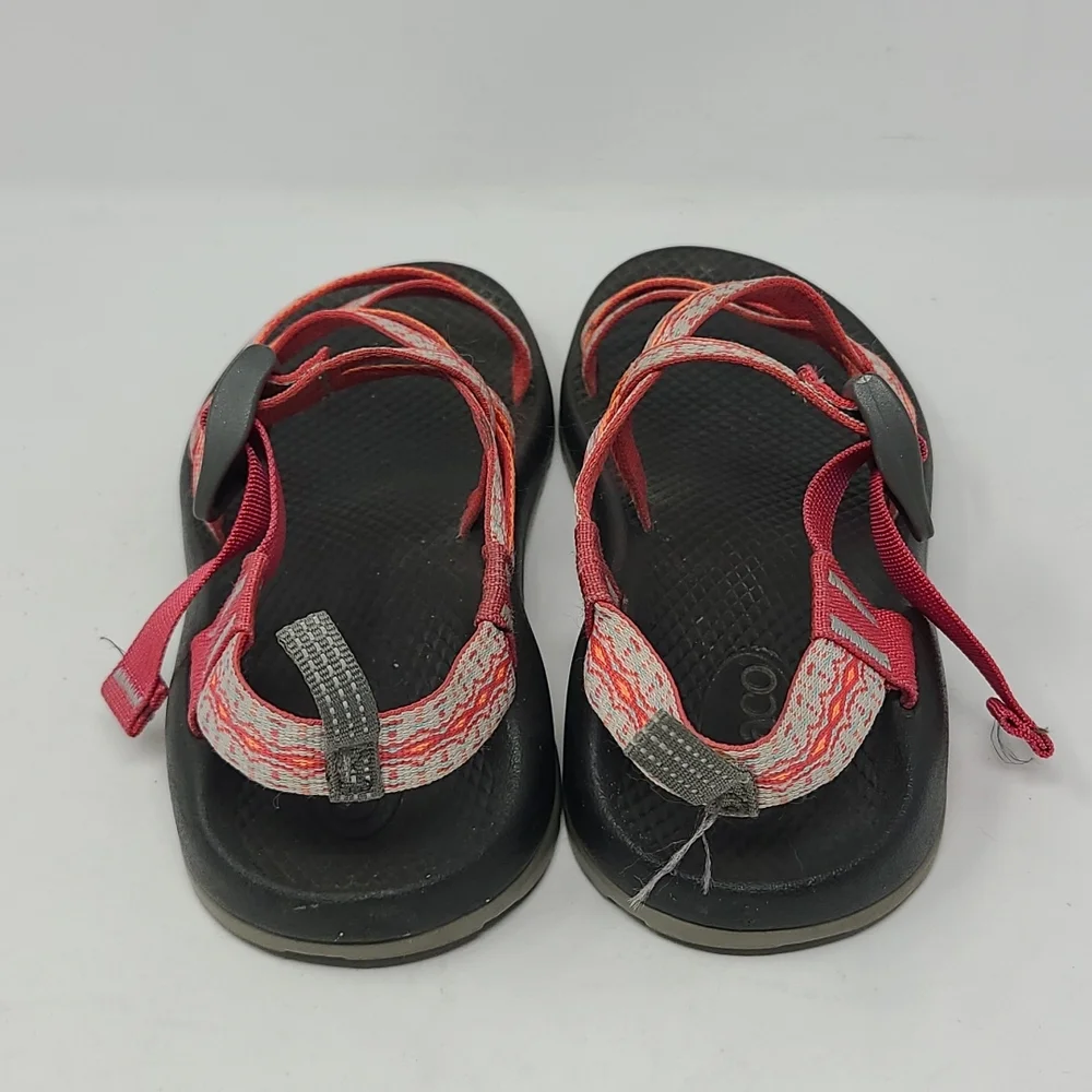 Chaco Girls Waterproof Classic Sandals Size 4